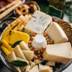 Stefano Faita Instagram – Le plan pour l’Action de grâce? Une grande tablée comme on les aime. De la convivialité, des charcuteries, du vin, de la famille, des amis… c’est tout ce qu’il nous faut. Salute!

Our Plan for Thanksgiving? A big table, just how we like them. Good vibes, cold cuts, wine, family & friends… That’s all we need. Salute!

#stefano #stefanofaita #thanksgiving #actiondegrâces #convivialité #charcuteries