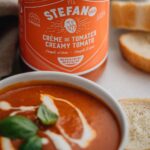 Stefano Faita Instagram – Grilled cheese et crème de tomates. Ça vous rappelle des souvenirs?

.

Grilled cheese & creamy tomato soup. Brings back memories, right?!
