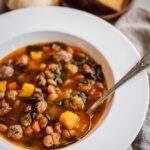 Stefano Faita Instagram – Familiar with cucina povera? It’s the art of doing a lot with a little and one of the best cooking (and life!) lessons Italian tradition has taught us. And we’re here to prove it with 8 recipes!

La cucina povera, c’est l’art de cuisiner avec peu d’ingrédients.
On vous le prouve ici, en 8 recettes.

Link in bio for the recipes | Lien dans la bio 🔗

#italiancooking #cucinapovera #italianfood