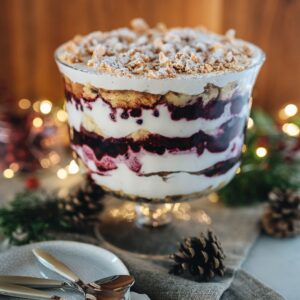 Stefano Faita Instagram - 🧁 Dolce, ou douceur. C’est comme ça qu’on dit dessert en italien. Ça donne envie de succomber, non? Pour couronner votre repas des Fêtes à l’italienne, choisissez votre dolce traditionnel parmi mes 10 meilleures recettes de desserts.

🧁 Dolce, or “sweetness.” That’s how you say dessert in Italian. Makes you want to indulge, right? To crown an Italian holiday meal in style, choose your traditional dolce from my top 10 dessert recipes.

Lien dans la bio | Link in bio 🔗

#stefanofaita #desserts #dolci #italiandessert #dessertsitaliens