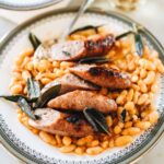 Stefano Faita Instagram - Les légumineuses ont fait du chemin depuis les bines de votre grand-mère! Besoin d’inspiration pour les intégrer à vos repas de semaine? Cliquez sur le lien dans la bio pour des idées-recettes 🔗 Beans have come a long way since your grandmother’s time! Need some inspiration for incorporating them into your weekday meals? Click on the link in bio for recipes 🔗