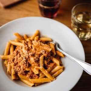 Stefano Faita Instagram - 🎖️👌Les classiques ont la cote! C’est ce que nous apprend le top 10 de nos recettes les plus populaires de 2023. Si ce n’est pas déjà fait, essayez-les, et surtout, donnez-nous des nouvelles!

🎖️👌The classics are always in demand! That’s what we’ve learned from our top 10 most popular recipes of 2023. If you haven’t already, give them a try and, above all, let us know what you think!

Lien dans la bio | Link in bio 🔗