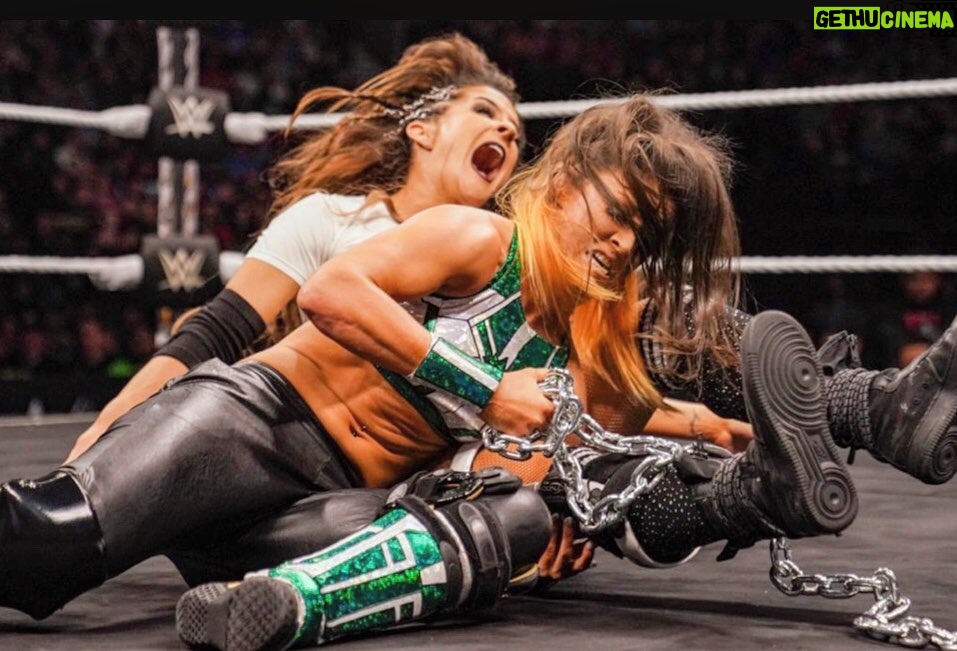 Steffanie Newell Instagram - Only I know what’s truly going on inside my head! #LadyKane #FasterStrongerShinier ✨⚡️