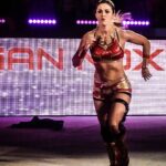 Steffanie Newell Instagram – Them: “Do you want to pet my dog?”
Me:….. #FasterStrongerShinier #LadyKane 📸 – @kimberlasskick