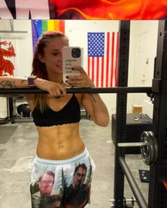 Steffanie Newell Instagram - I don’t do these posts because they make me highly uncomfortable to share as I’ve never been confident in my body, so even writing this sent my anxiety sky high, but since working with one of my best pals @sarahrowe I’ve noticed a massive change in my body & general health/wellbeing and I am finally on the road to being happy with myself & the way I look! Sarah has helped change my mindset and outlook on not only weightlifting, fitness but Norma life too, which has seen me lose 8lbs but improve my strength so much since starting with her…she legit has me busting PR’s almost weekly. If you need strength/fitness coaching, by using Sarah, you can’t go wrong! I love her dearly & so happy/thankful to have her not only as a coach but one of my best & most special friends! 💙💙 …I do be ded after every workout but damn, does it feel good! www.rowehousefit.com P.s My favourite clothing brand @chalklineofficial hooked me up with their new Trailer Park Boys line! Go check them out, all their clothes are so sick & super comfortable!