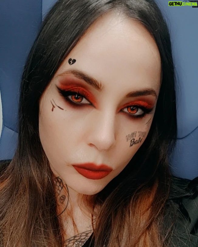 Stephanie - 474 Likes - Ci vediamo questa notte, discoteca Orizzonte, Varazze
Event by @vhvertigo
@elena.tanz @a.spasso.nella.dance 🤟