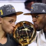 Stephen Curry Instagram - You already know what it is #9! You did your thing on & off the court & I appreciate everything you’ve done for me, the Dubs, the league…you carried a bright torch! and what is to come should be the best sequel in a while 🙌🏽. Love bro! Save a tee time for me @andre