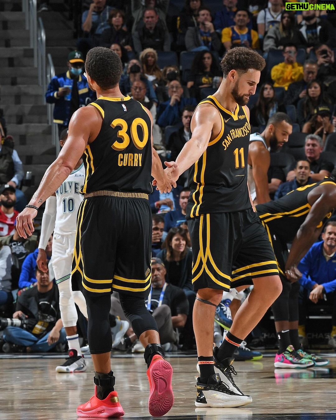 Stephen Curry Instagram - New week ahead…let’s get it!!!
