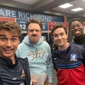 Stephen Manas Instagram - We were all very moved by the previous episode. I guarantee you, the emotion was also present on the set and me personally when I watched ep10

Thank you for all your comments and your involvement ❤️

The season is coming to an end soon… So enjoy episode penultimate of season 3 
Just enjoy ❤️

Applause for @joekellyjk47 the writer, Declan Lowney the director and @ajcatoline the editor
.
.
.
#AFCrichemond #tedlasso #appletv #richardmontlaur #stephenmanas #appletvseries #canalplus #footbalislife @appletv @canalplus