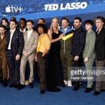 Stephen Manas Instagram - Nearly a year after starting the adventure of #tedlasso season 3 in @london Now ! It is possible to finally watch the first episode on @appletvplus ! Thanks to all the fans who already love it, and to the people who don't know it yet Mes amis français allez jeter un œil !! 😜 Feeling so #blessed and #happy to be part of such a fantastic team The result of this year of hard work is sweating off the screen and I love it Thank you all ❤️ #love Ep 01 written by @leannbowen Runners @jason_sudeikis @brendanhunting @joekellyjk47 #believe Thank you @alainvangoethem @luckystar_international 🙏🙏❤️❤️ my agent !! London, United Kingdom