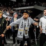 Stephen Manas Instagram - What a night What a night !!! A strong game hosted by @lafc And with a win !! 4 0 !! Warmest welcome ever ! @lafc3252 thanks you so so so much 🔥 #goodluck for this season #believe #tedlasso Los Angeles, California