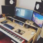 Stephen Manas Instagram - 🎶🎶🎶 Lovely composing week end with mon Cher friend and composer @quentin.t.h #music #composer #musiccomposer Lyon, France
