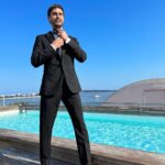 Stephen Manas Instagram - Absolutely Fantastic and Incredible Experience Before the red carpet in Cannes for the movie #clubzero directed by Jessica Hausner Un grand merci à Jewels @boucheron @dior @diorbeauty @kering_official #suitediorcannes Costume / Shoes @berluti Team @tristannoumea #tlnconsulting @philippeuter MUA @jamiecoombesmua Hair @stephendelahaye #stephenmanas 🕉️ #believe Cannes, Festival De Cannes