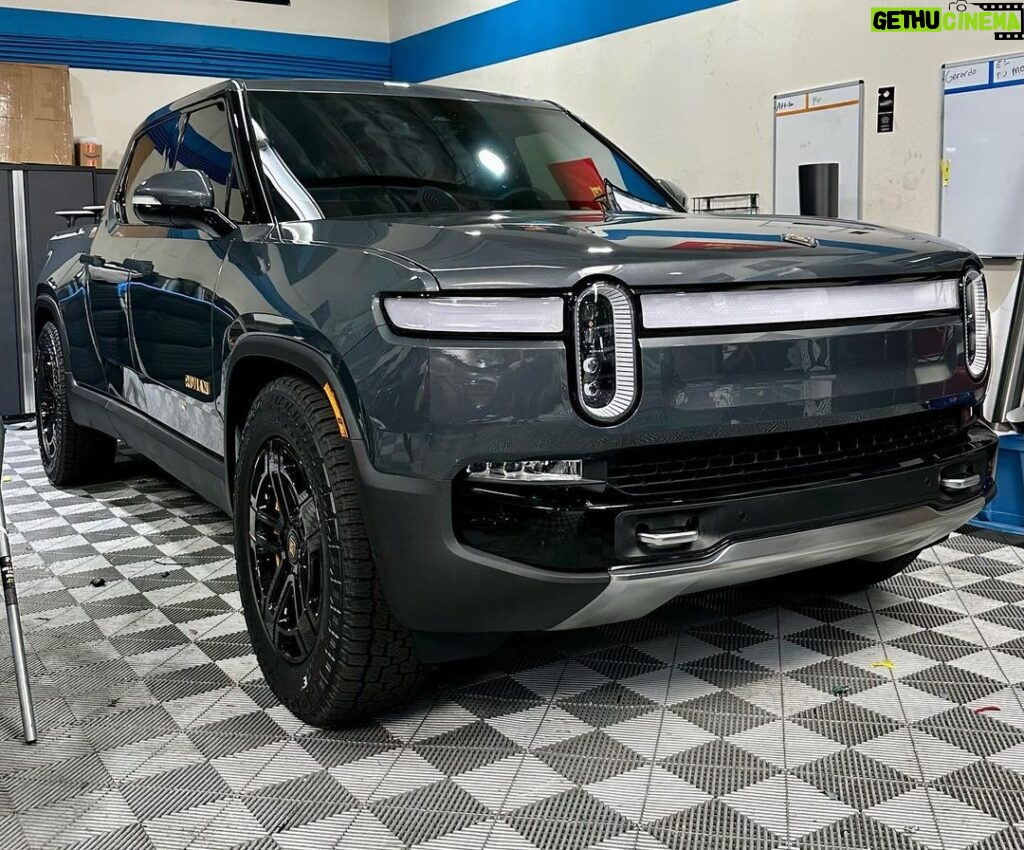 Steve Blackman Instagram - Thanks @rivianofficial for building the best truck I’ve ever owned! It’s truly amazing. And thanks @@thediamondautosalon for the incredible detailing. #rivian #offroad #thingofbeauty