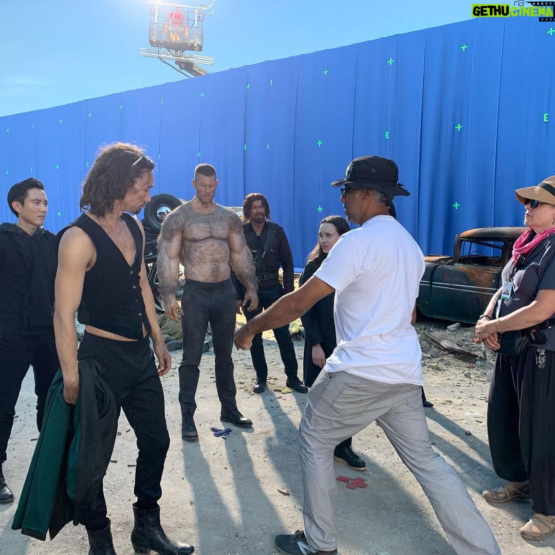 Steve Blackman Instagram - Umbrella Academy 2 #bts - Enjoy!!! @umbrellaacad #netflix