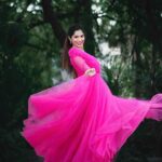 Subhashree Rayaguru Instagram - Pink Vibes Only!🦄🩷 Intaki Most Awaited Daawat On Starmaa Chusara?! 👀 Styled by:- @harinireddym Outfit:- @ambica_vadla Jewellery:- @fashioncurvee #subbu #subhashree #biggboss7 #biggboss7telugu #pink #teluguactress #tamilactress #happynewyear2024 #newyearseve #starmaa