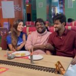 Subhashree Rayaguru Instagram - Pakkane Kurcho👋😂 @actorgauthamkrishna @tastyteja #subbu #subhashree #gauthamkrishna #tastyteja #biggboss #biggboss7 #biggboss7telugu #ultapulta #biggbosstelugu7 Hyderabad