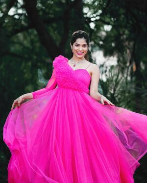 Subhashree Rayaguru Instagram - Pink Vibes Only!🦄🩷 
Intaki Most Awaited Daawat On Starmaa Chusara?! 👀
Styled by:- @harinireddym 
Outfit:- @ambica_vadla 
Jewellery:- @fashioncurvee 

#subbu #subhashree #biggboss7 #biggboss7telugu #pink #teluguactress #tamilactress #happynewyear2024 #newyearseve #starmaa