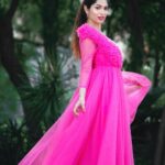 Subhashree Rayaguru Instagram - Pink Vibes Only!🦄🩷 Intaki Most Awaited Daawat On Starmaa Chusara?! 👀 Styled by:- @harinireddym Outfit:- @ambica_vadla Jewellery:- @fashioncurvee #subbu #subhashree #biggboss7 #biggboss7telugu #pink #teluguactress #tamilactress #happynewyear2024 #newyearseve #starmaa