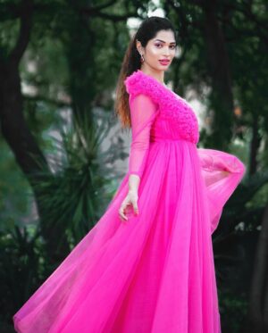 Subhashree Rayaguru Instagram - Pink Vibes Only!🦄🩷 
Intaki Most Awaited Daawat On Starmaa Chusara?! 👀
Styled by:- @harinireddym 
Outfit:- @ambica_vadla 
Jewellery:- @fashioncurvee 

#subbu #subhashree #biggboss7 #biggboss7telugu #pink #teluguactress #tamilactress #happynewyear2024 #newyearseve #starmaa