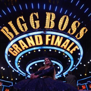 Subhashree Rayaguru Instagram - Miss You BiggBoss 7💖✨ Thank you for making me your Manobhavalu Papa💓🌸

Styled by:-@harinireddym
Outfit:-@ambica_vadla 
Jewellery:-@fashioncurvee

#biggboss7 #biggboss7telugu #biggboss7finale #subbu #subhashree #manobhavalu #nagarjuna #akkineninagarjuna #telugubiggboss