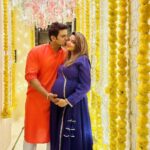 Sugandha Mishra Instagram - Love.. Light & Happinesses 🪔 . #swipeleft #hapydiwali #momtobe #festive #decor #homedecor #wow #baby #flowers #sugandhamishra #drsanketbhosale #love #us #celebration #family #blessed Mumbai, Maharashtra