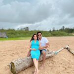 Sugandha Mishra Instagram - 💙🤍Us 💙🤍 #swipeleft . . . #momtobe #babyonboard #love #blessed #vibe #babymoon #goa #sugandhamishra #drsanketbhosale