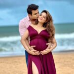 Sugandha Mishra Instagram - 🫶The Best Is Yet To Come...Cant Wait To Meet Our New Addition🥳 kindly keep ur Love & Blessings on🙏🏻 ♾️🧿😍 . . #swipeleft #babyontheway #blessed #love #sugandhamishra #drsanketbhosale #wearepregnant