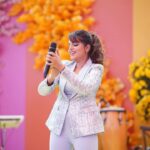 Sugandha Mishra Instagram - Feel like flying when ur heart is doing what it was meant to do.. . . #swipeleft #blessed #music #life #firstlove #borntoperform #sugandhamishra #gig #throwback