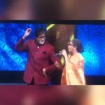 Sugandha Mishra Instagram – Dream come True wali feeling to perform with @amitabhbachchan Sir #amitabhbachchan 🙏🏻 #fanmoment 
#happybirthday #sugandhamishra #happybirthdayamitabhbachchan ji #dance #rangbarse #viral