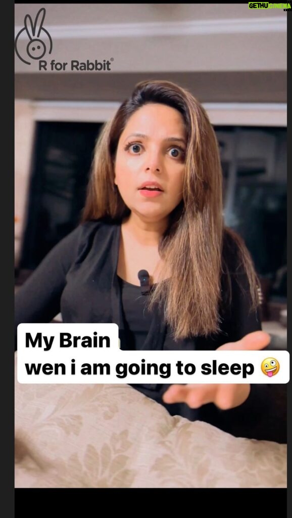 Sugandha Mishra Instagram - My Brain When i am Going to Sleep 🧠🤪 . . #momtobe #babyproducts #newmom #trendingreels #viral #diapers #sugandhamishra Mumbai, Maharashtra