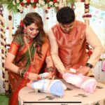 Sugandha Mishra Instagram – ❤️Celebrating the upcoming arrival of our little one..Our Baby Shower in a Maharashtrian Traditional Way (dohale jevan) followed by all the customs .. 
Oti Bharan ,Pooja 🙏🏻and fun rituals like 🍪Barfi Peda Rasam, Name Suggestions by all the Guests, Bow & Arrow (Teer Kaman),🏹
Cake Cutting🎂,Fun games like Diaper Changing 🍼etc. #SWIPELEFT
P.S : ❤️we loved performing on a Special Song🎤 Specially Made by us for our lil one which was 
written & Composed by Sugandha and Sung by both of us ( we will soon share it) 
.
Feeling overwhelmed and blessed to be loved by so many amazing people 🙏🏻😍
Thanks All for Showering Love & Blessings as Always 🙏🏻💐😇
.
.
#swipeleft #babyshower #dohalejevan #paithanisaree #floraljewellery #godhbharai #maharashtrianbabyshower #celebration #fun #sugandhamishra #drsanketbhosale #momtobe #blessed #paithani #paithanisaree Iskon Temple, Juhu
