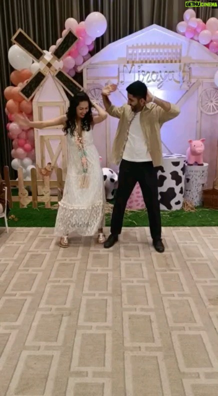 Suhani Dhanki Instagram - To more years of dancing with you 🎉 Happy birthday PM 🕺