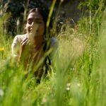 Suhani Dhanki Instagram - Vibing to that background music in my head! Nestled in nature with 📸 @simonphoto Wearing my sister's creation 👗 @payaldhanki #baharlahamadhumas #photography #fields #portrait #portraitphotography #actor #dancer #model
