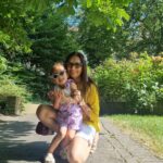 Suhani Dhanki Instagram – My mother has two daughters ✌️
#OutsourcedParenting St Albans