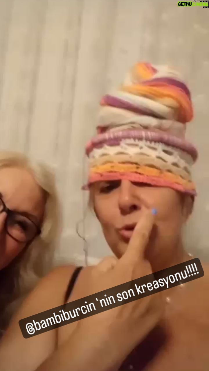 Suna Yıldızoğlu - 2.2K Likes -