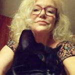Suna Yıldızoğlu Instagram - Biz yatıyoruz, iyi geceler😻