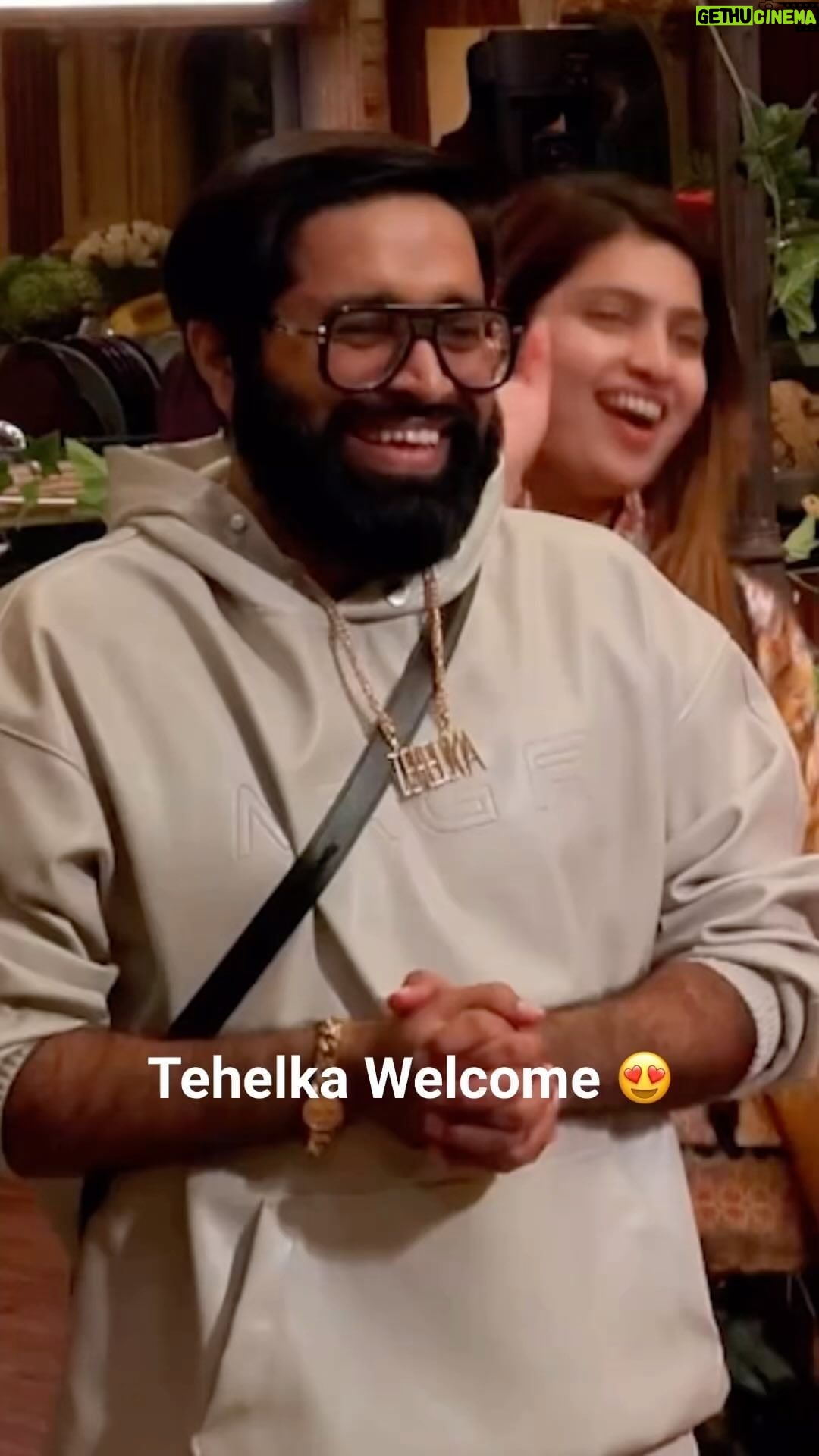 Sunny Arya Instagram - Tehelka welcome 🤗 #Tehelkaprank #SunnyArya #TehelkaBhai #biggboss17 #jiocinema #biggboss #bb17