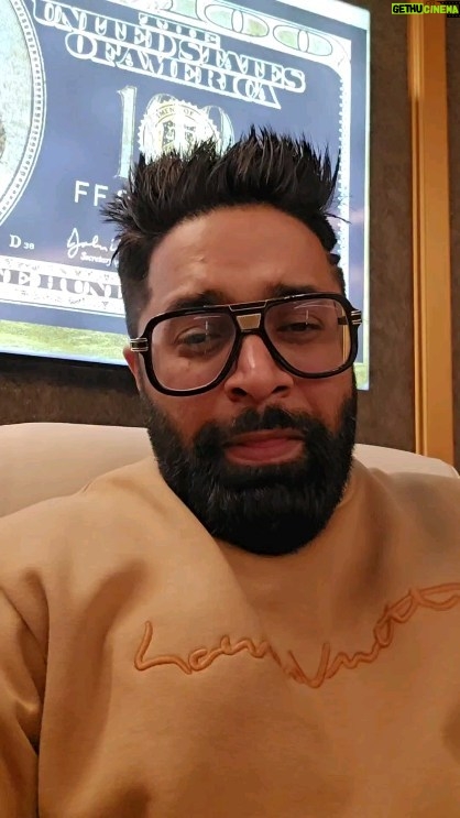 Sunny Arya Instagram - आज 22% तस्सली मिल गई 😢 #trending #reelkarofeelkaro #reelitfeelit #bpraak