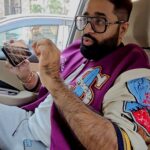 Sunny Arya Instagram - TOHRA SAMBHAL KE @achanakbayanakgamingofficial #sunnyarya #biggboss #tehelkaprank #tehelkabhai #tehelkaprank