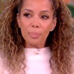 Sunny Hostin Instagram – @Sunny reacts to book publishers reportedly insisting that celebrity memoirs be juicy and revealing in the age of social media.