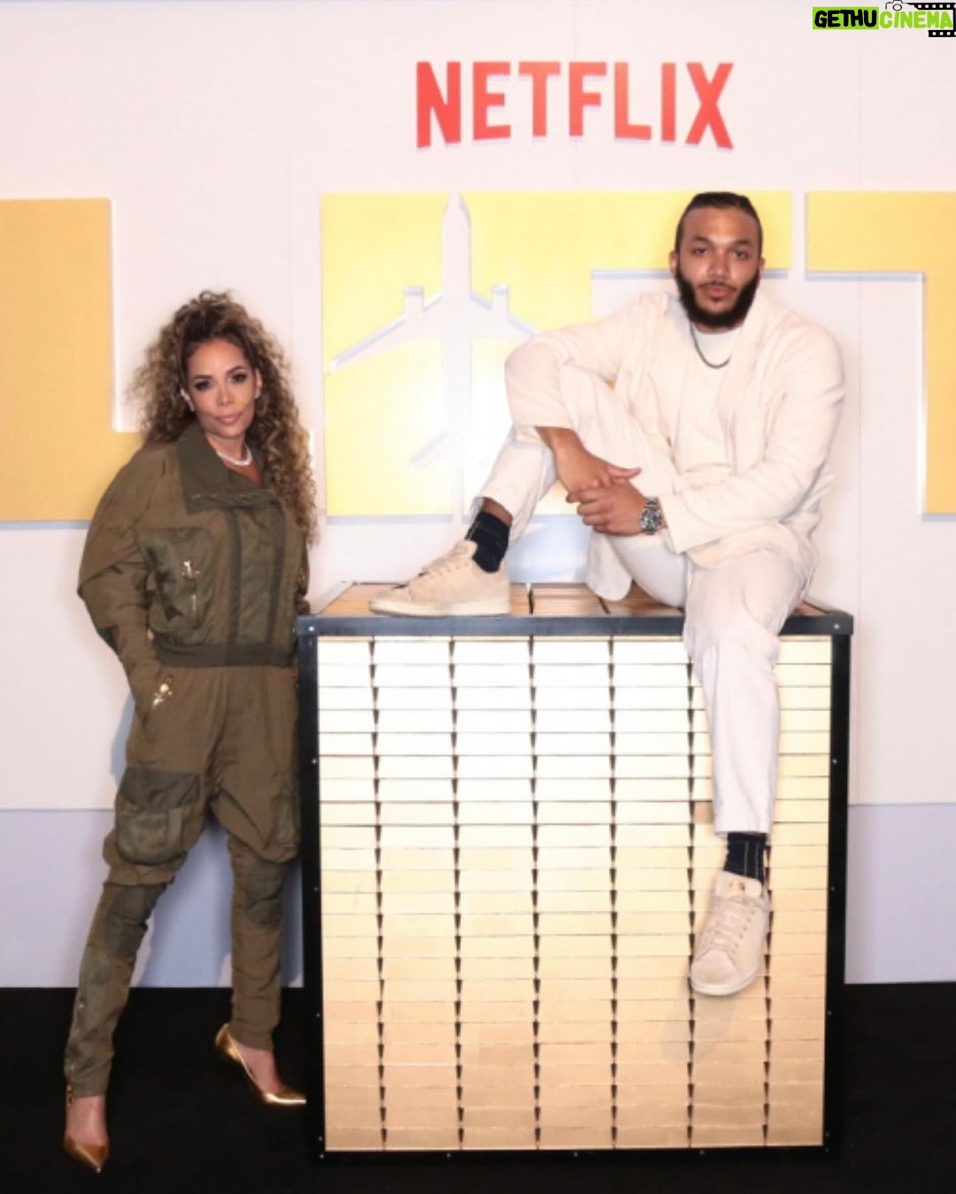 Sunny Hostin Instagram - Went to the premiere of Lift with Kevin Hart, Gugu Mbatha-Raw, Vincent D'Onofrio, Ursula Corbero, Billy Magnussen, Jacob Batalon, Jean Reno and Sam Worthington. Shenanigans with favorite son @gabe._.hostin The film is goooooooooood.