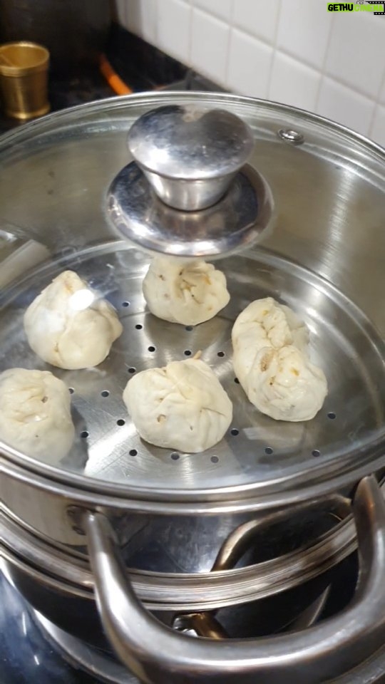 Supriya Shukla Instagram - Momos banaye.. For my lovely damu❤️❤️ #momos