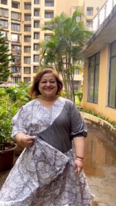 Supriya Shukla Instagram - Chalte chalte yun udhi main.. . . . . . . Dress @15buttons Stylist @seam_stress_by_rajludhwani #trendingreels #reelsinstagram #pehlanasha #trendingsongs #reelitfeelit #supriyashukla #supriya #explore #udhtahiphiru #hindisongs