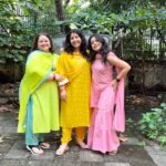 Supriya Shukla Instagram - Who nailed their look? Dresses by @nangaliaruchira Stylist @seam_stress_by_rajludhwani