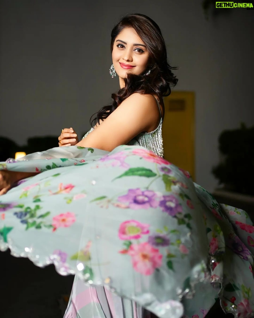 Surabhi Instagram - Floral magic in every twirl 🌸🍃🌼🍃 : : : : : Styled by @impriyankasahajananda ✨️ Outfit @anushareddy.couture ✨️ Accessories @kushalsfashionjewellery ✨️ Captured by 📸 @verendar_photography ✨️ : : : : : : : : : : : : #styledbypriyankasahajananda #surbhi