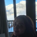 Surveen Chawla Instagram - The joy of coming back home ; or what feels like home! Strange that the second time over in two consecutive years feels nothing short of the feeling of visiting the very first time. That time which indeed is special anyway, every year.. #courchevel1850 ❄️⛷️⛄️🇫🇷