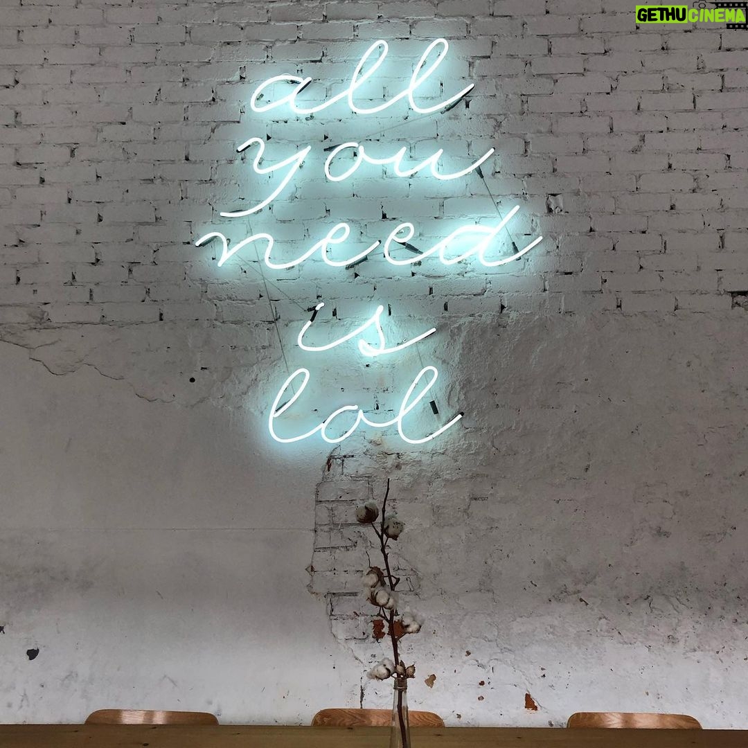 Susan Carland Instagram - All you need is...LOL? Kota Kinabalu