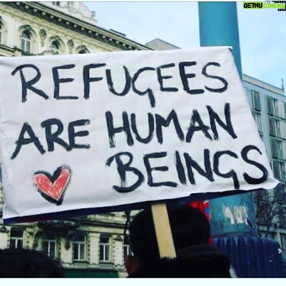 Susan Carland Instagram - This World Refugee Day, I support a charity that stands for justice & humanity for refugees & asylum seekers. If you stand with refugees, consider making a donation to the ASRC Telethon: 1300 697 772 6am-10pm 20 June #LeadWithLove #ASRCTelethon