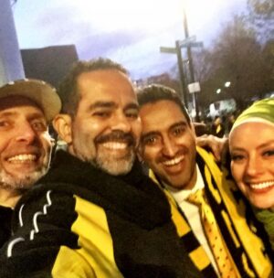 Susan Carland Instagram - "Destiny is calling me" The only thing that made Richmond winning the Grand Final better was The Killers singing Mr Brightside at the match! Here I am with 3 Tiger tragics #DestinyIsCallingTheTigers